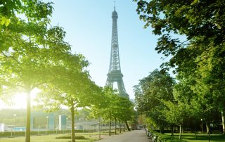 Ecolotrans-Eiffel-Tower-Green